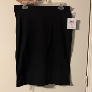 89th & Madison Classic Black Pencil Skirt